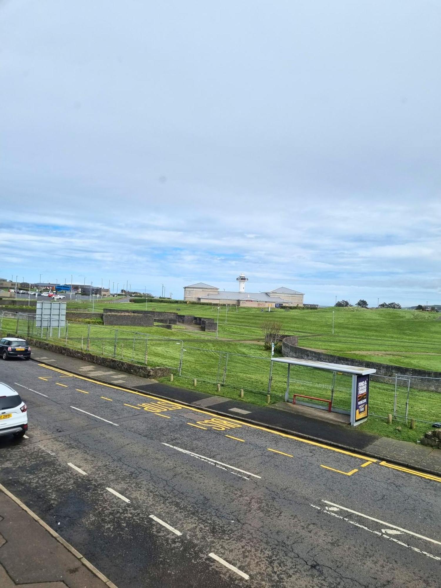 2 Dunluce Green - Portrush By The Sea Ngoại thất bức ảnh